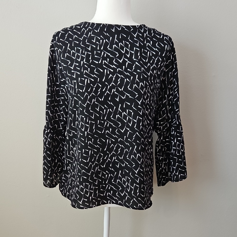 Banana Republic Black and White Geometric Blouse Size XS